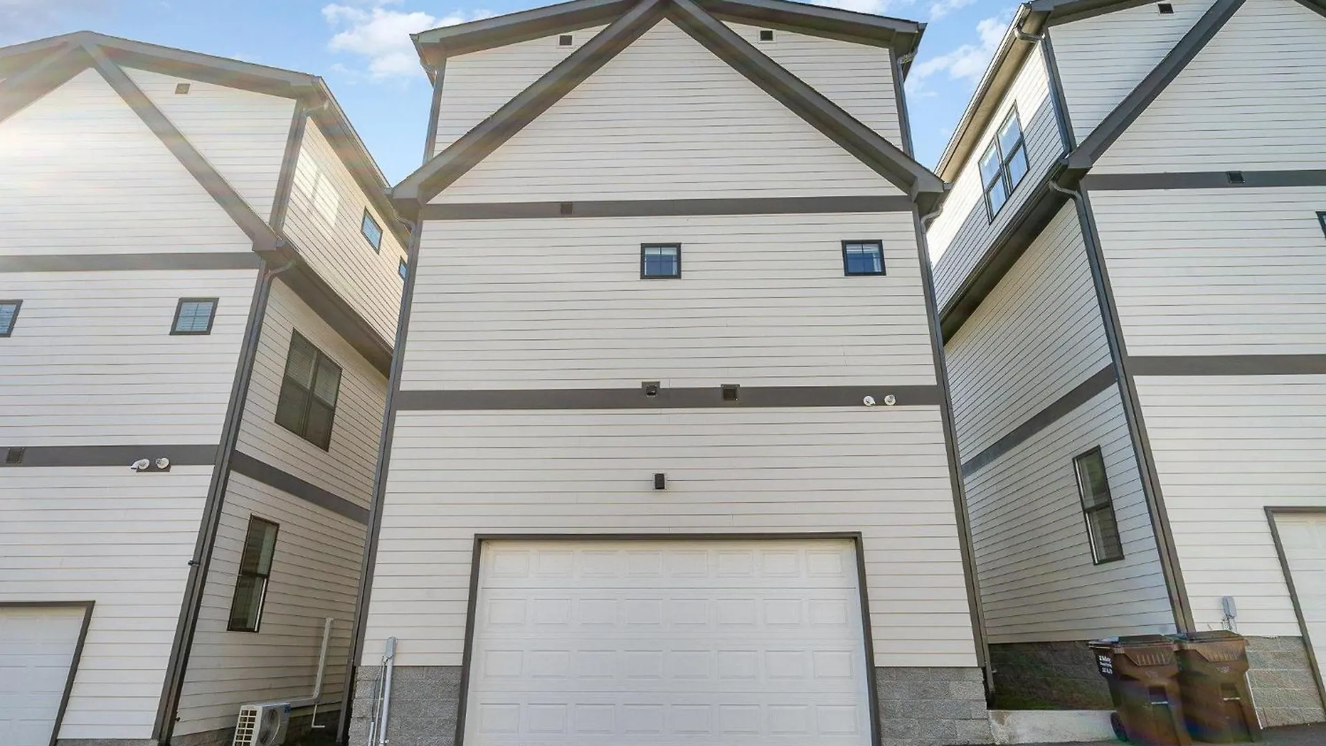 Holiday home Aurora-Private Deck-9 Mins To Broadway Villa Nashville United States